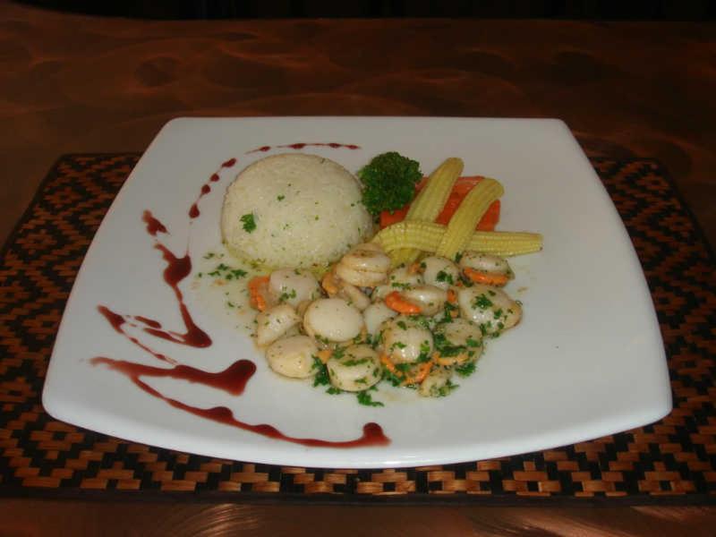 Le Parrots-Inn Jomtien Beach Exterior photo